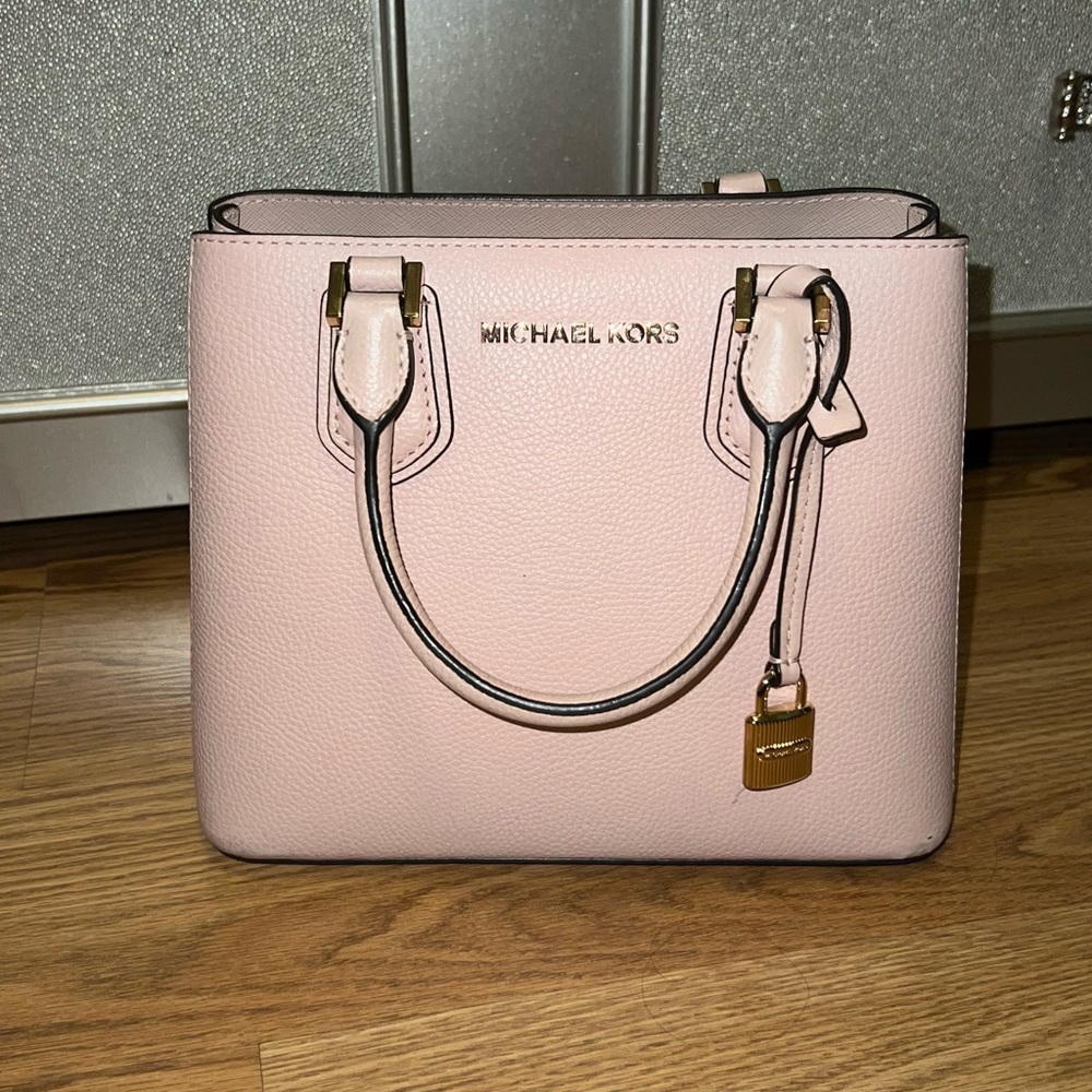 Michael Kors Light Pink Purse